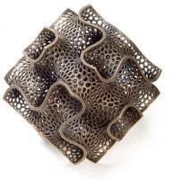 Geometric art sculpture uses high tech metal printing
